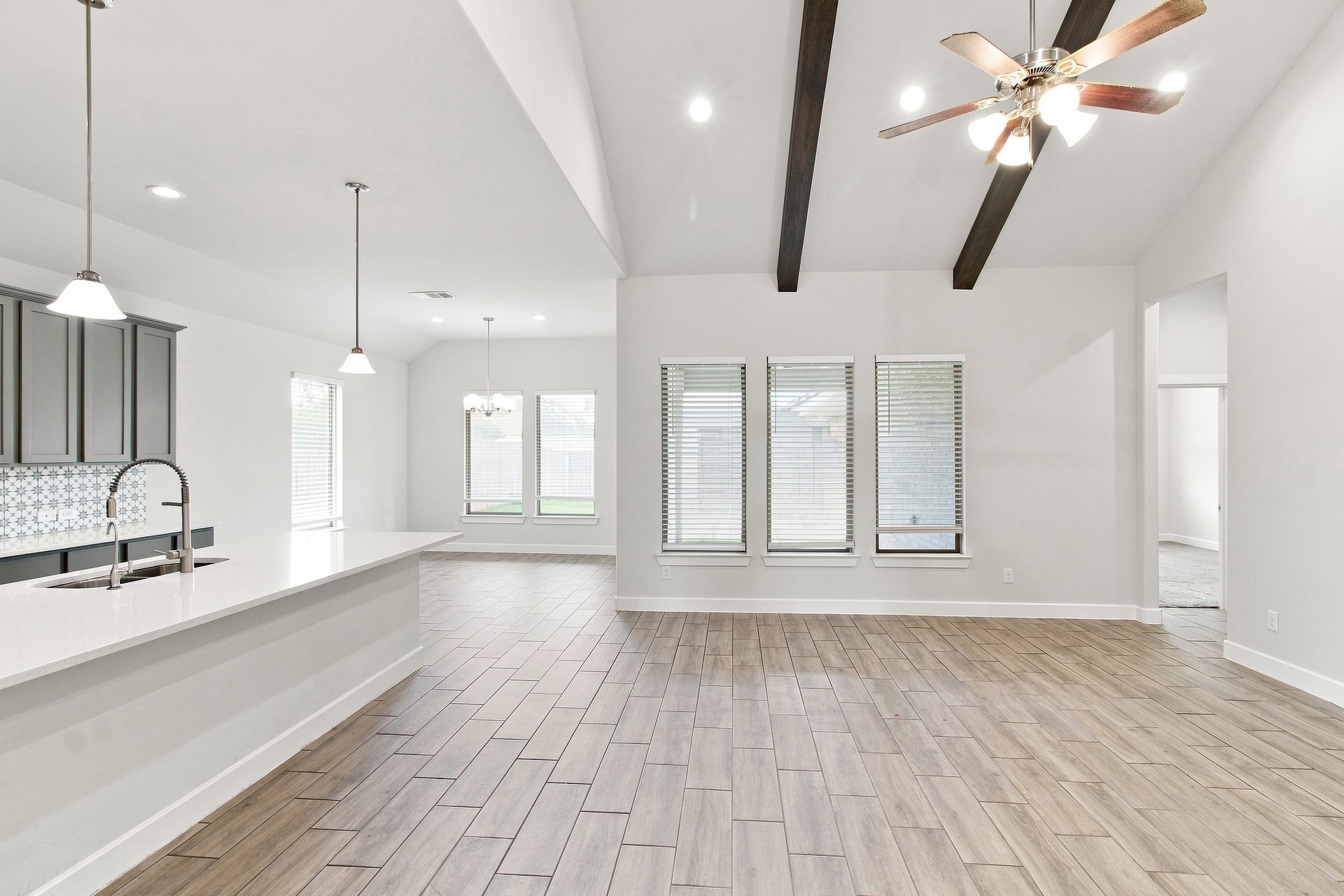 2706 Ocean Key Drive, Texas City, TX 77568