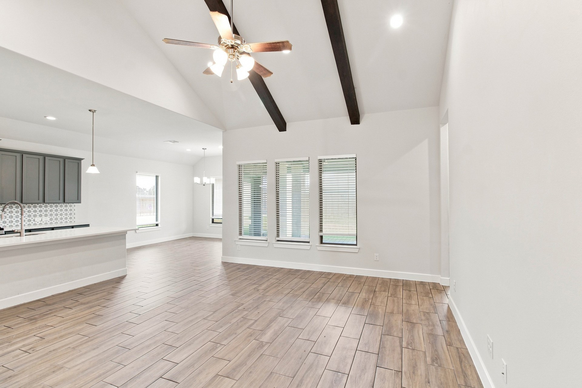 2706 Ocean Key Drive, Texas City, TX 77568
