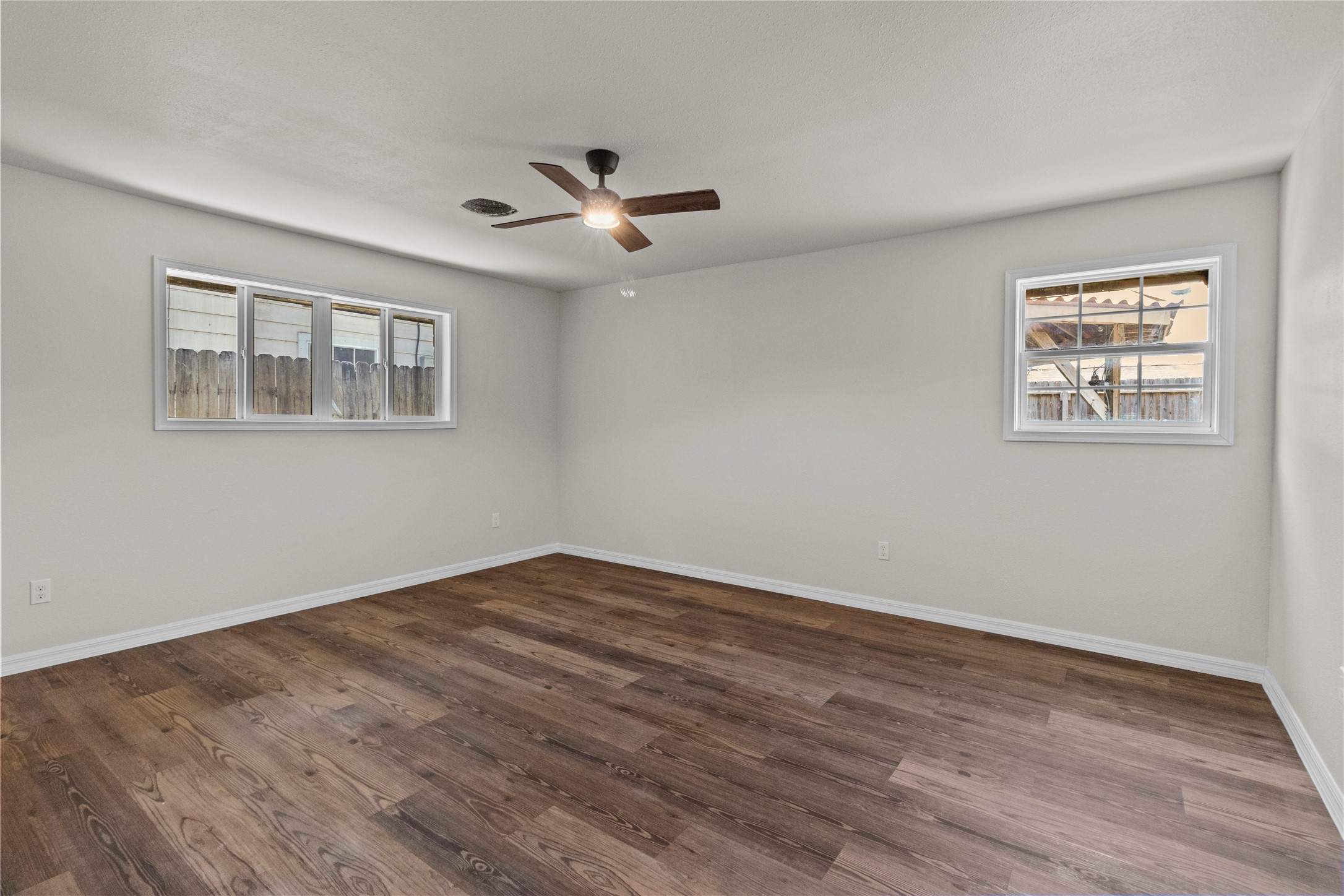 2304 Harper Drive, Pasadena, TX 77502 2304 Harper Drive, Pasadena, TX 77502