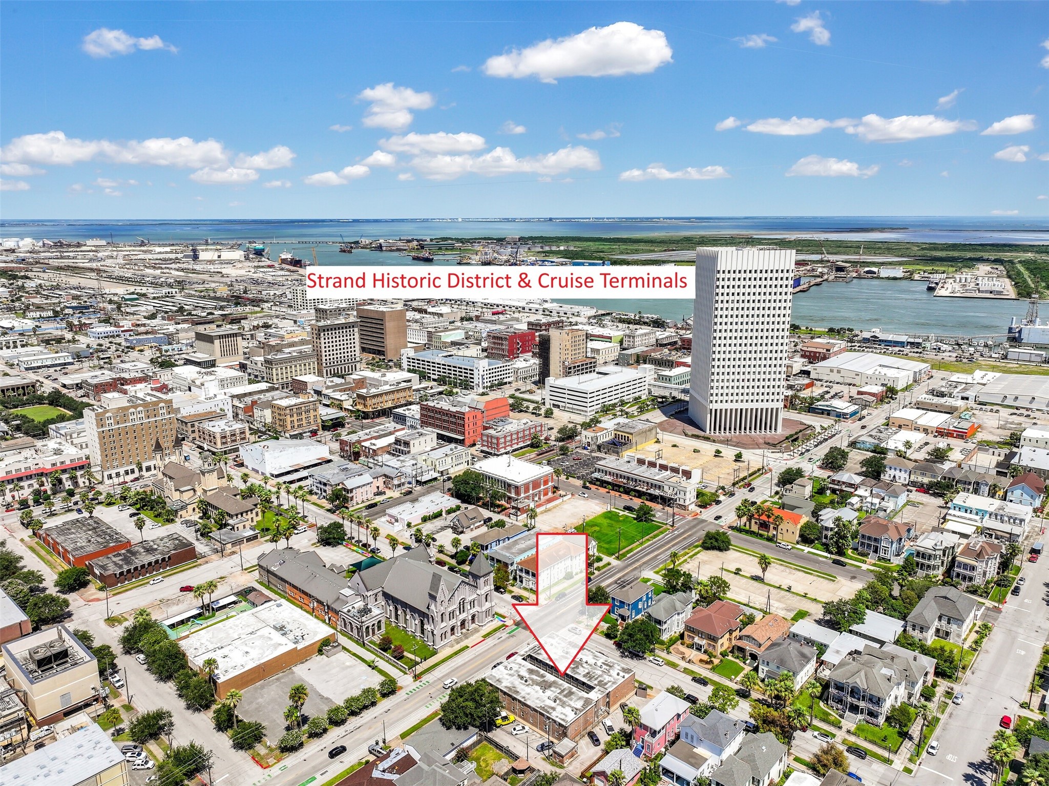 Look just how close you could be to fabulous coffee/tea shops, study spots, restaurants, entertainment, museums, the cruise ships, & more!