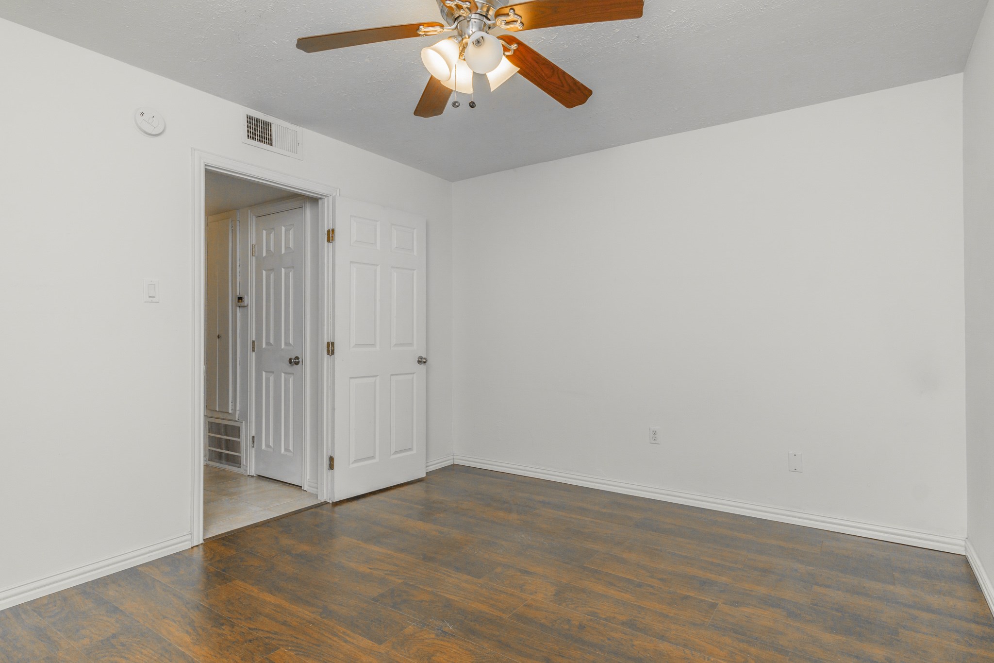 600 19th Street, #9, Galveston, TX 77550