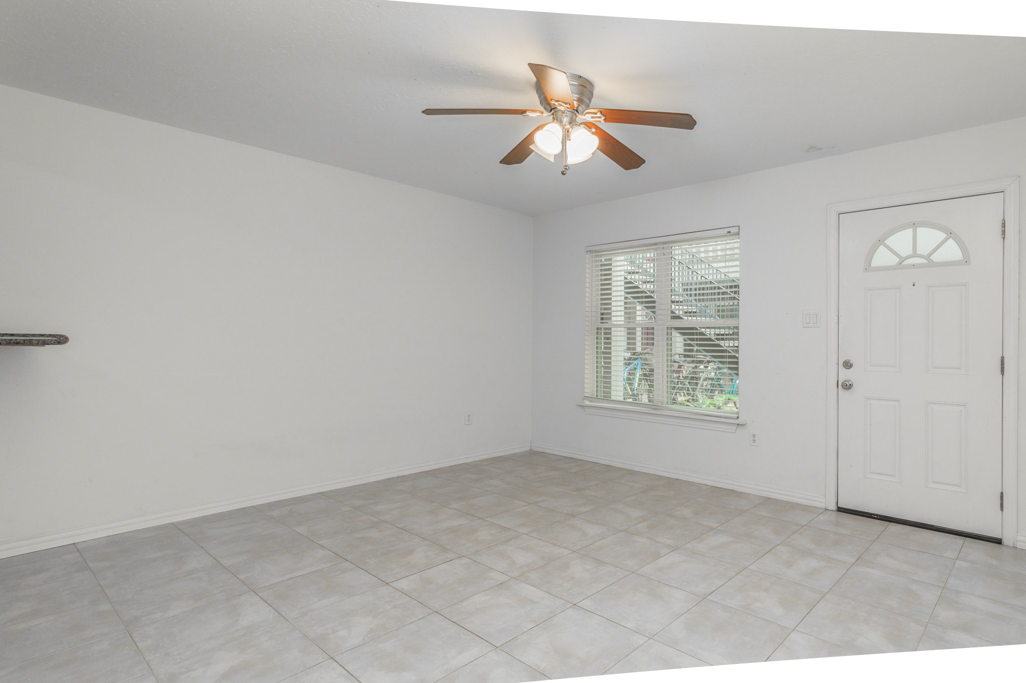 600 19th Street, #9, Galveston, TX 77550
