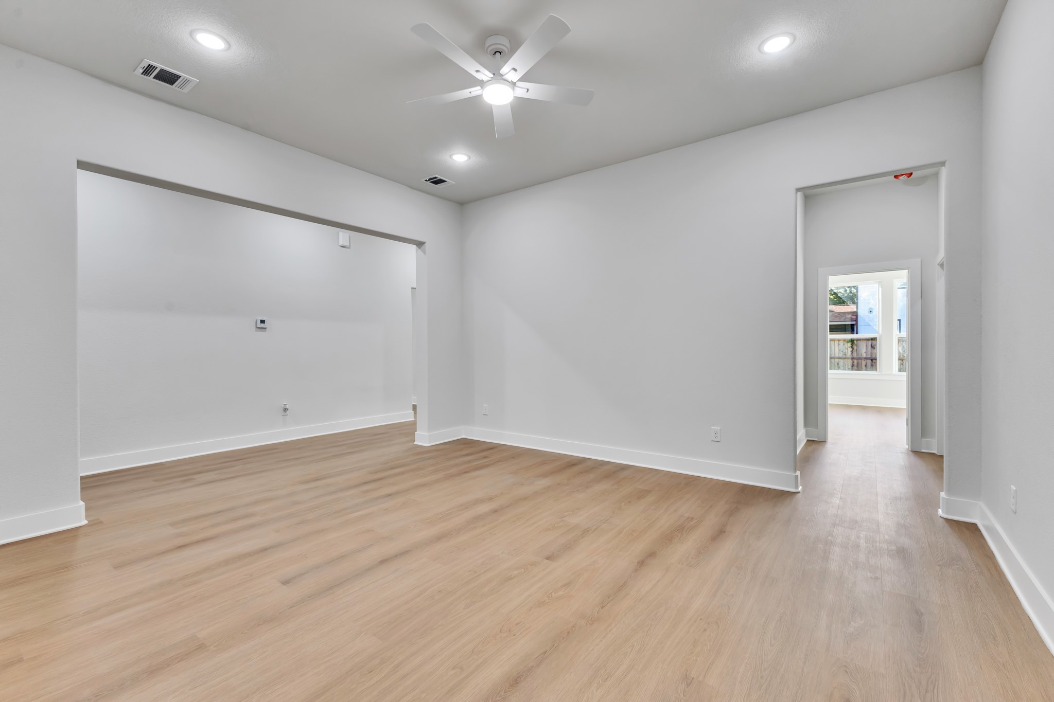 Comfortable Secondary Bedroom