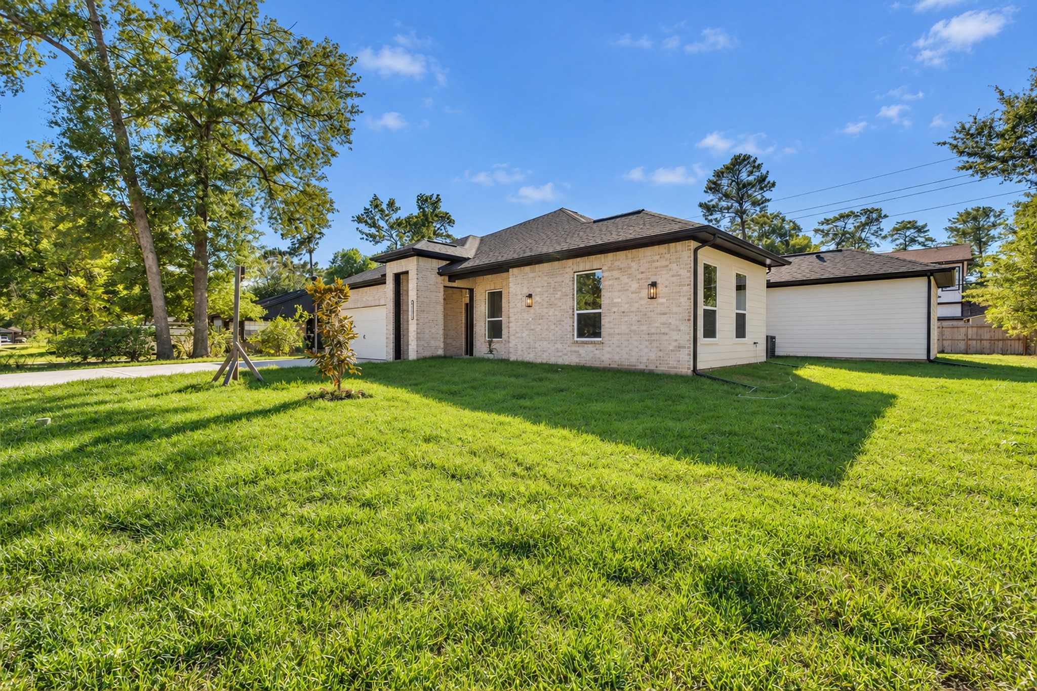 Beautiful Exterior & Green Lawn Beautiful Exterior & Green Lawn