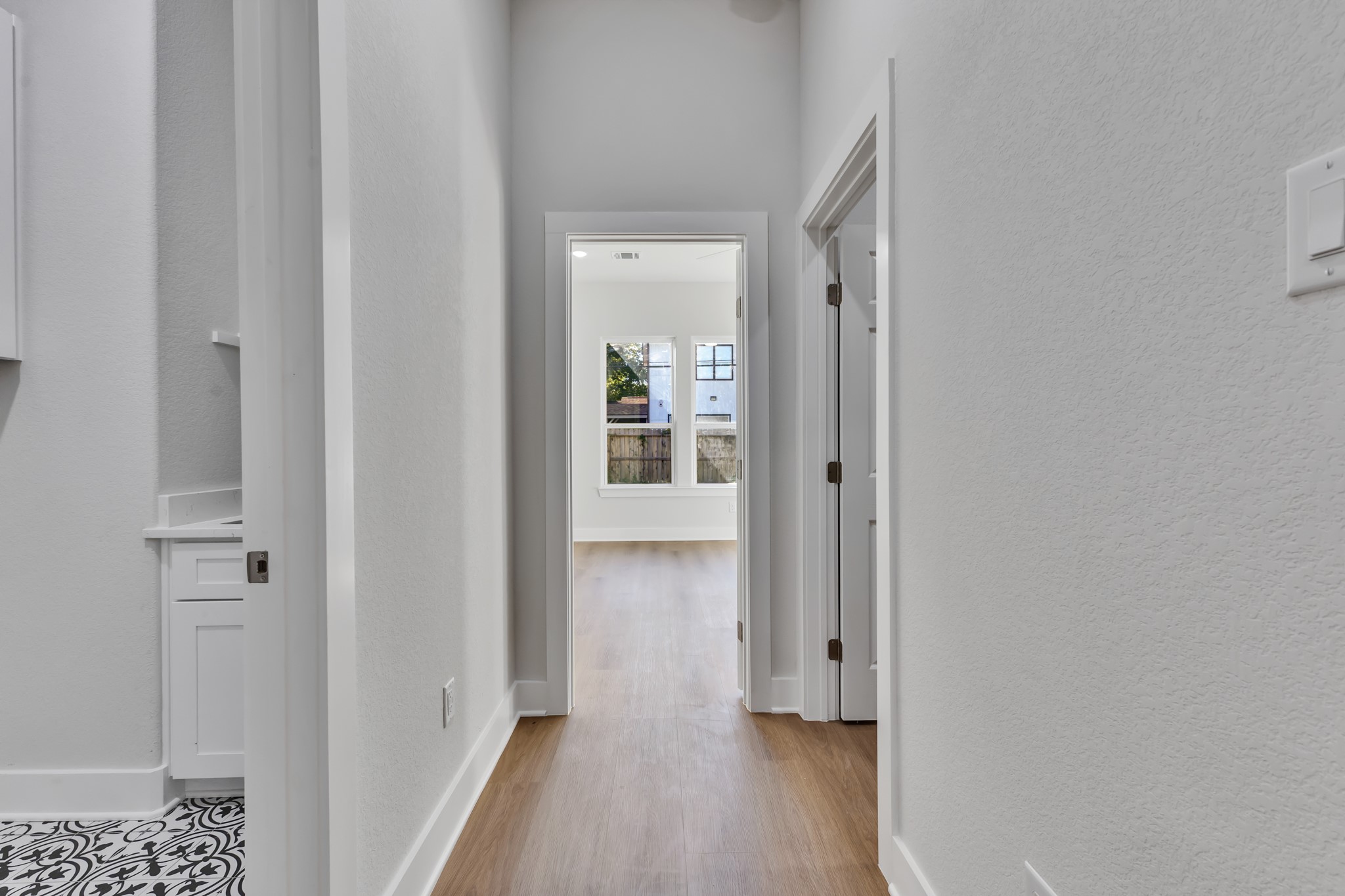 Hallway/  Connecting Bedrooms