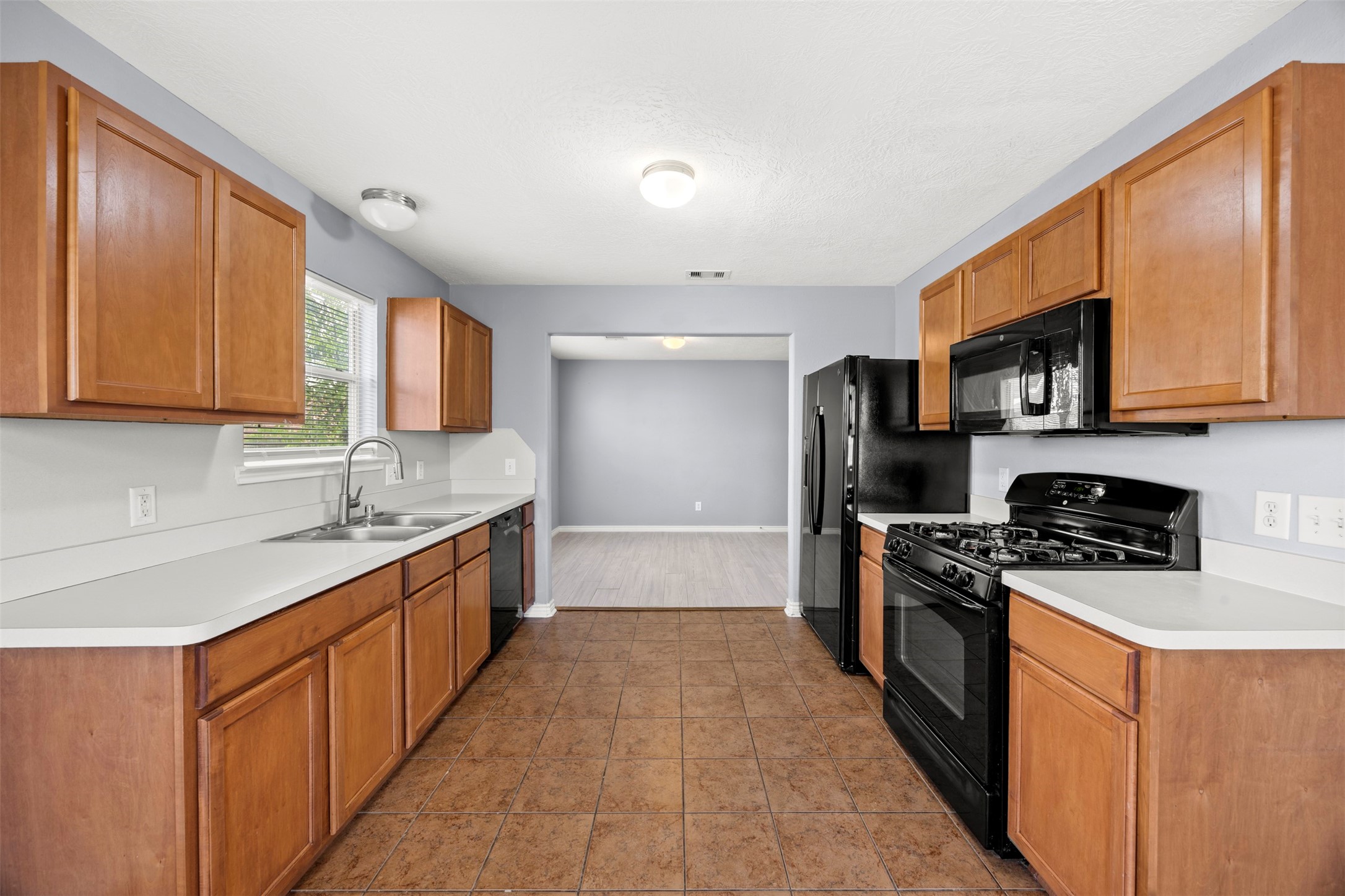 21931 Yucca Tip Lane, Houston, TX 77073