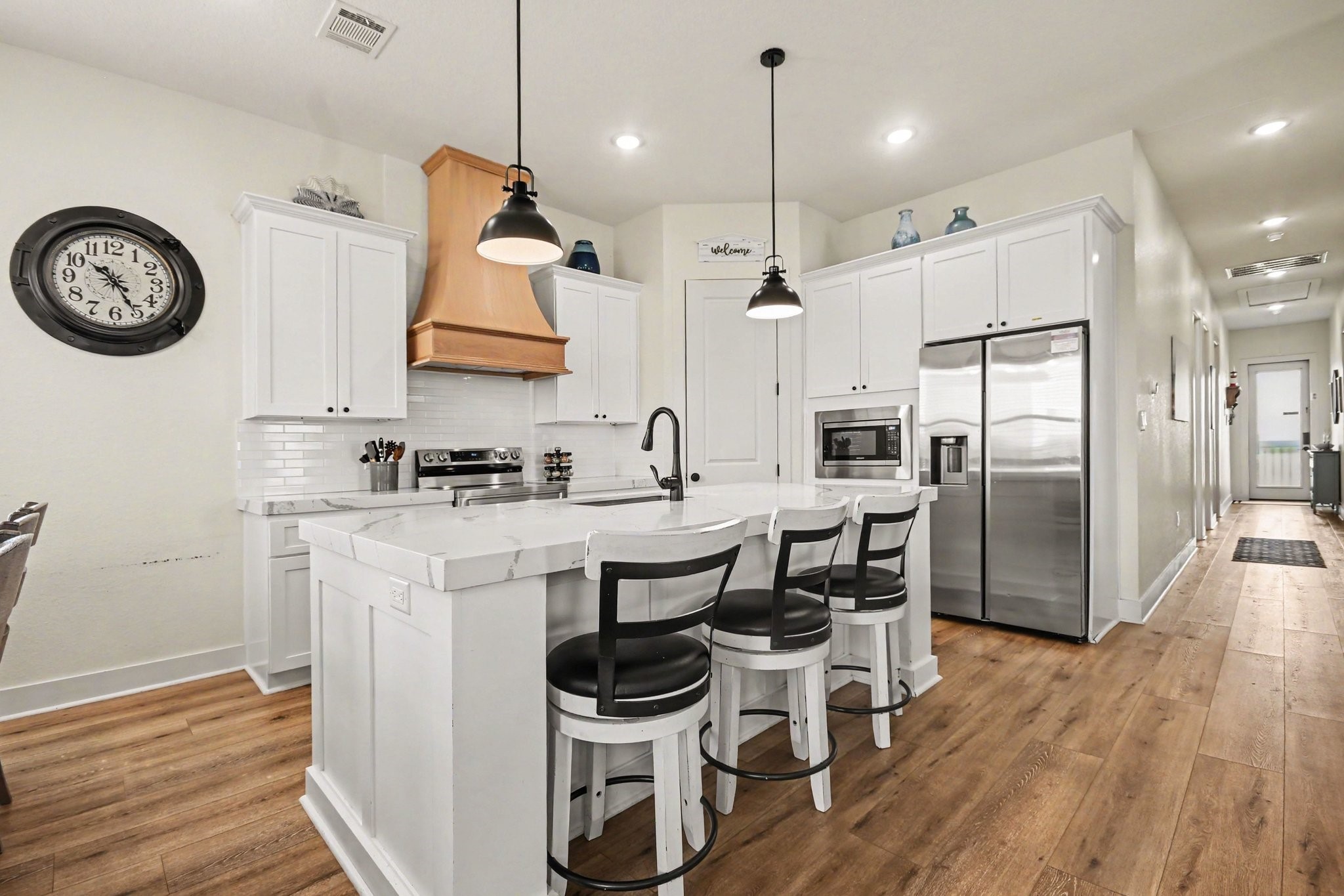 2431 103rd Street, Galveston, TX 77554