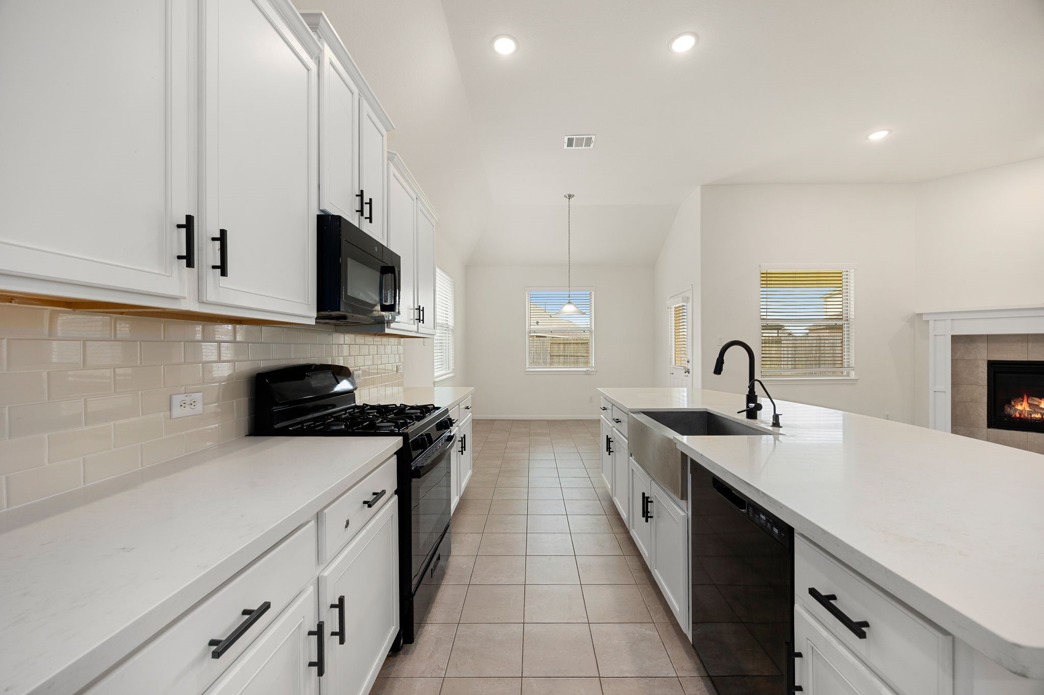 32307 Elmwood Manor, Waller, TX 77484