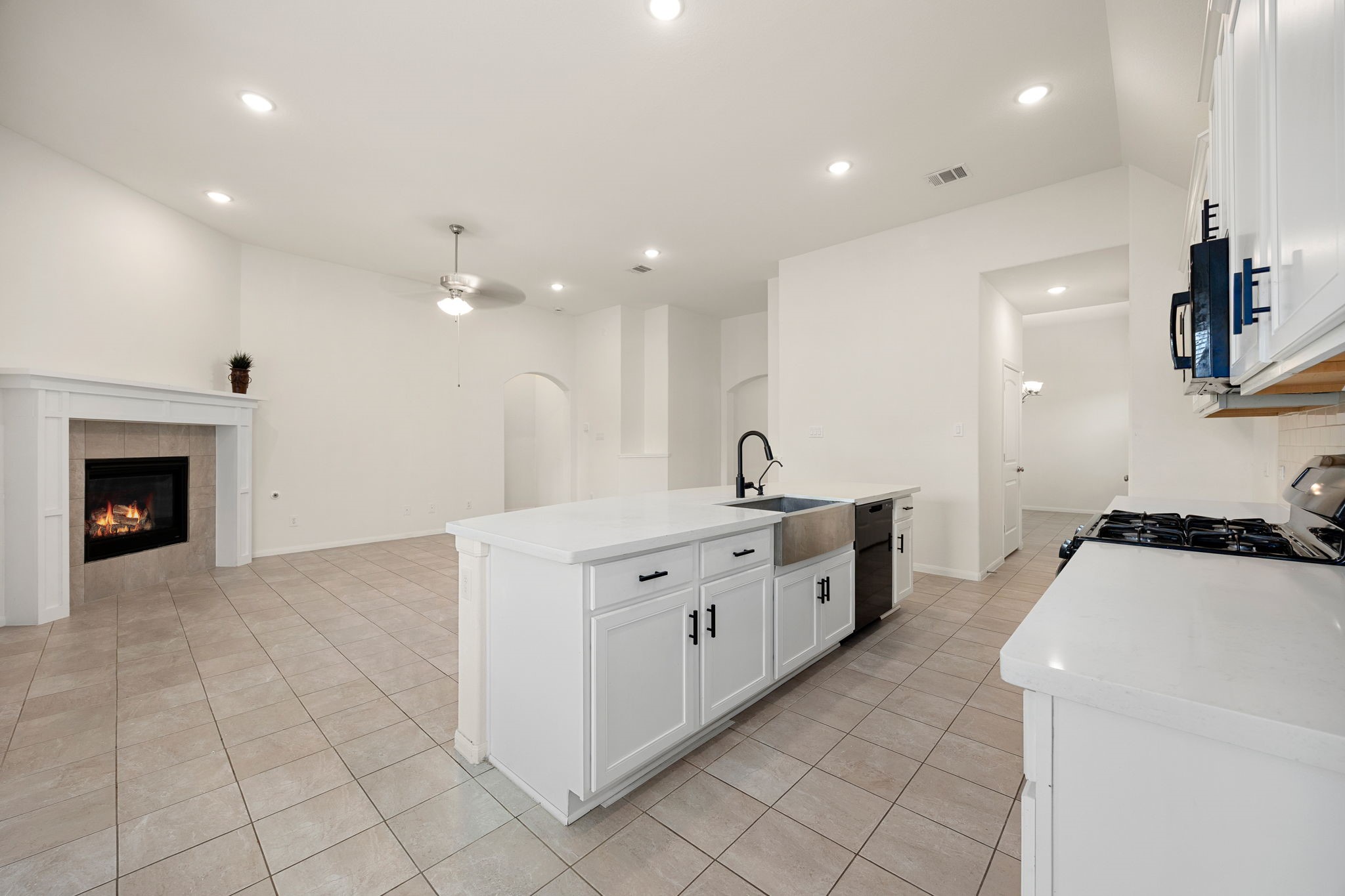 32307 Elmwood Manor, Waller, TX 77484