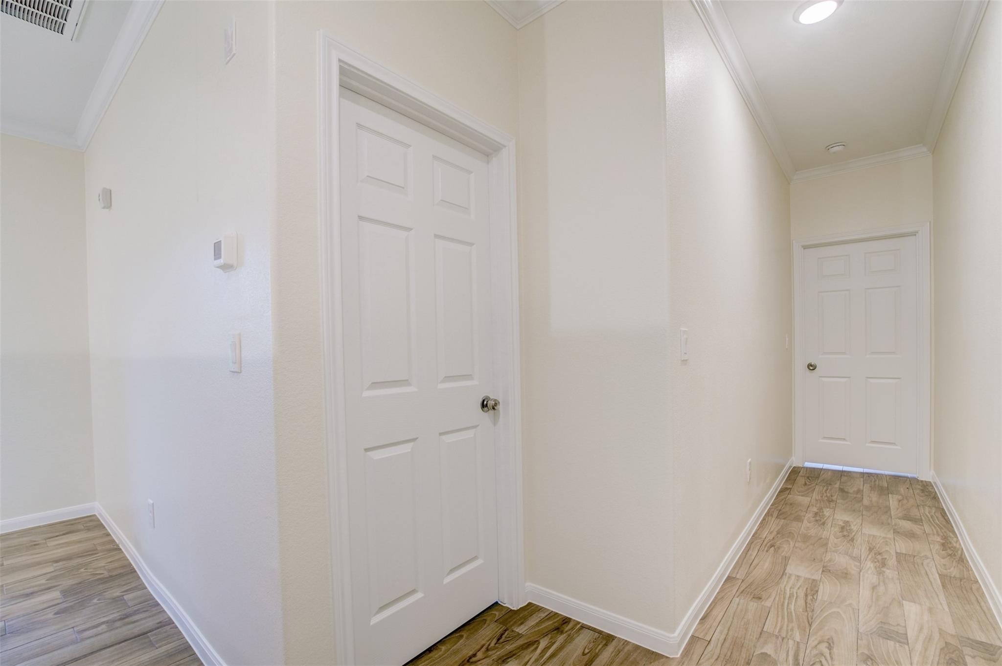 Upstairs hallway seperating the bedrooms