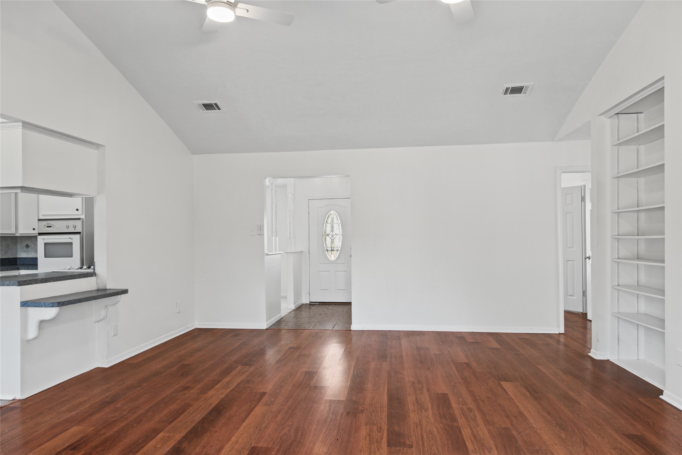 5502 Wickwillow Lane, Alvin, TX 77511