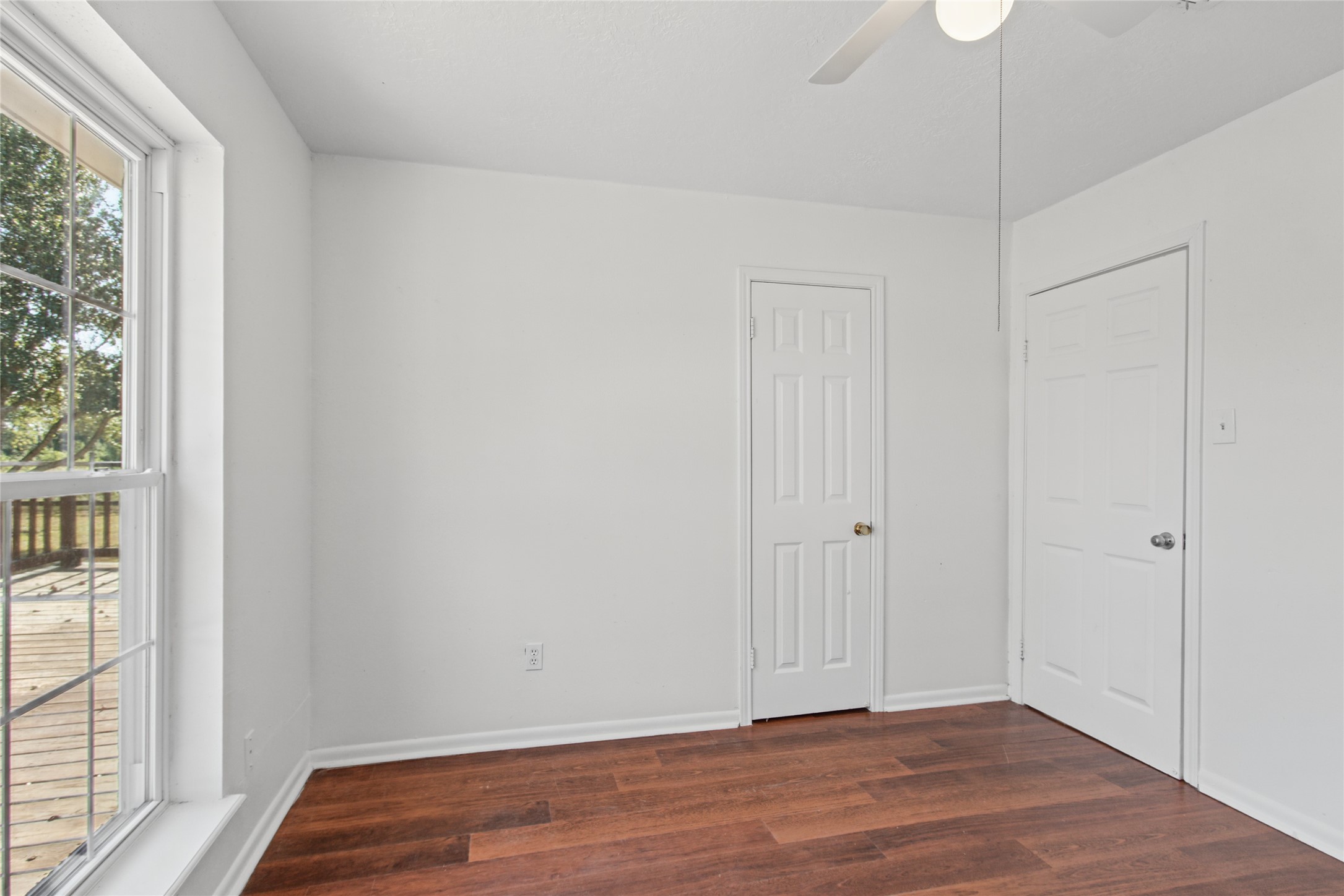 5502 Wickwillow Lane, Alvin, TX 77511