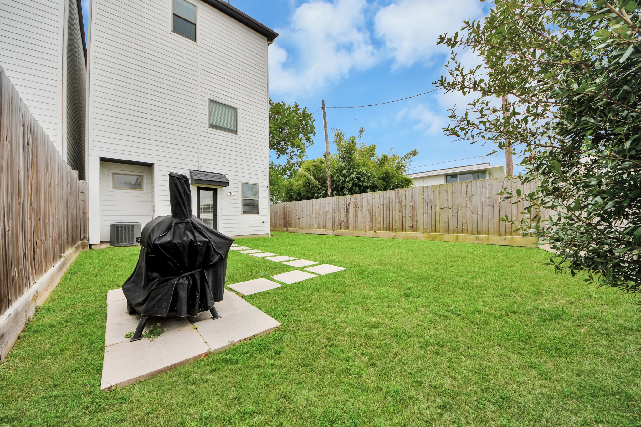 3218 St Emanuel Street, Houston, TX 77004