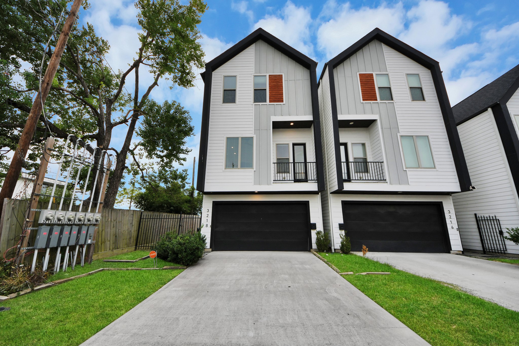 3218 St Emanuel Street, Houston, TX 77004 3218 St Emanuel Street, Houston, TX 77004