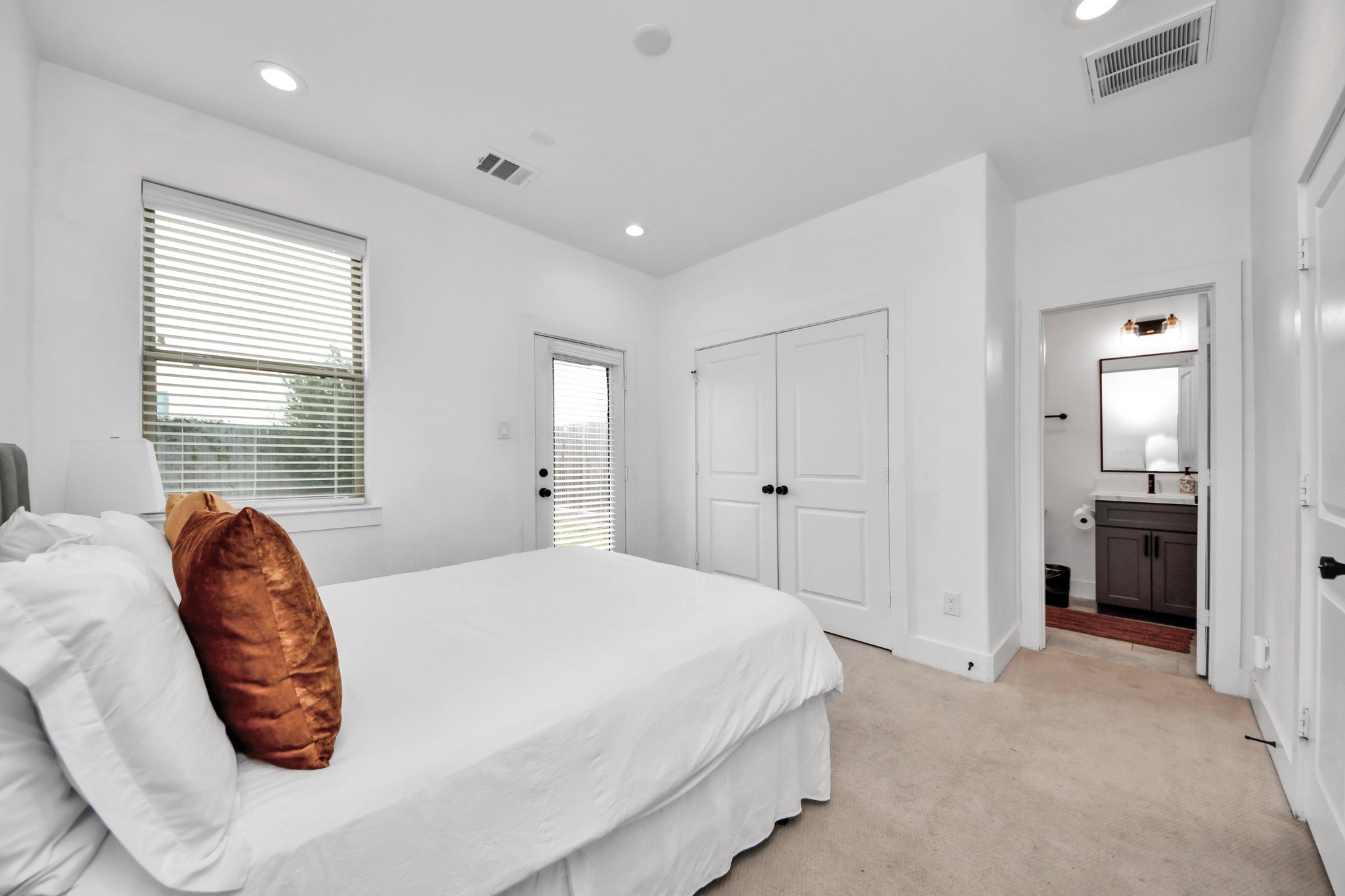 3218 St Emanuel Street, Houston, TX 77004