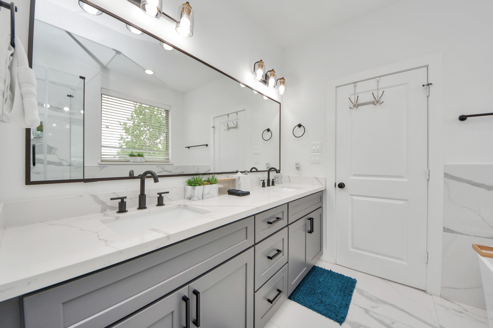 3218 St Emanuel Street, Houston, TX 77004