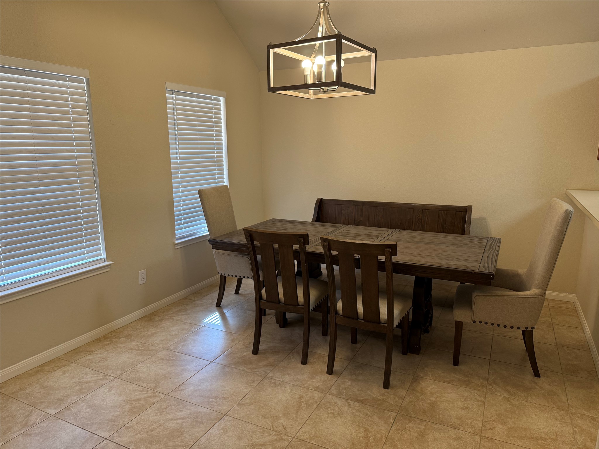 4015 East Teal Estates Circle, Fresno, TX 77545