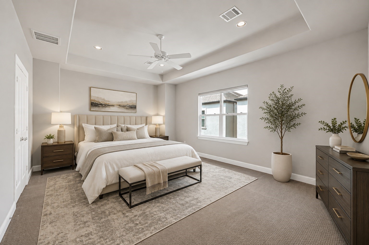 Luxurious Primary Retreat 3rd floor -Virtually staged