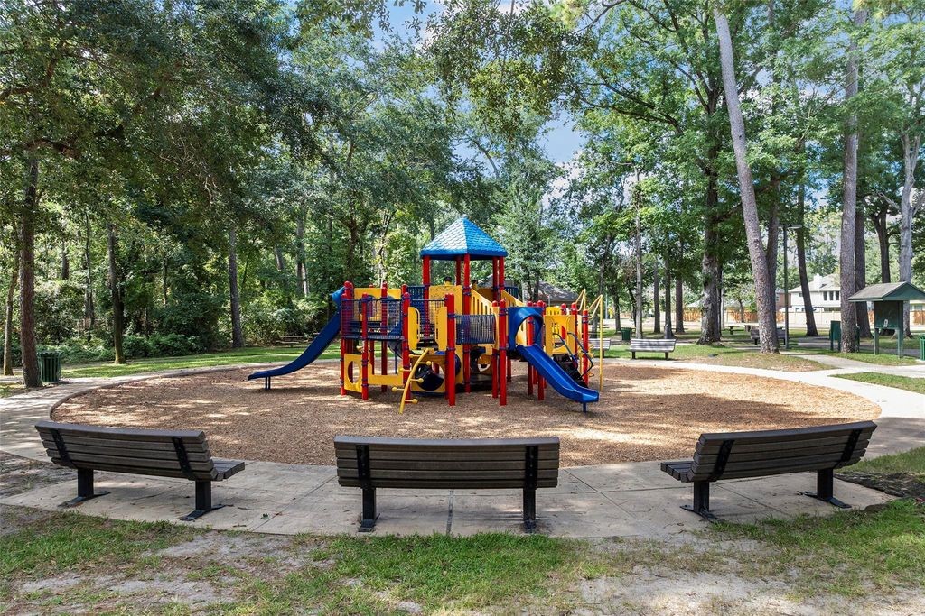 2518 Hidden Park Lane, Conroe, TX 77385