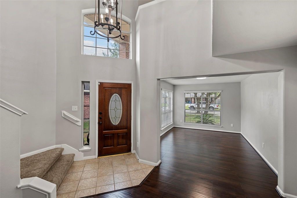 2518 Hidden Park Lane, Conroe, TX 77385