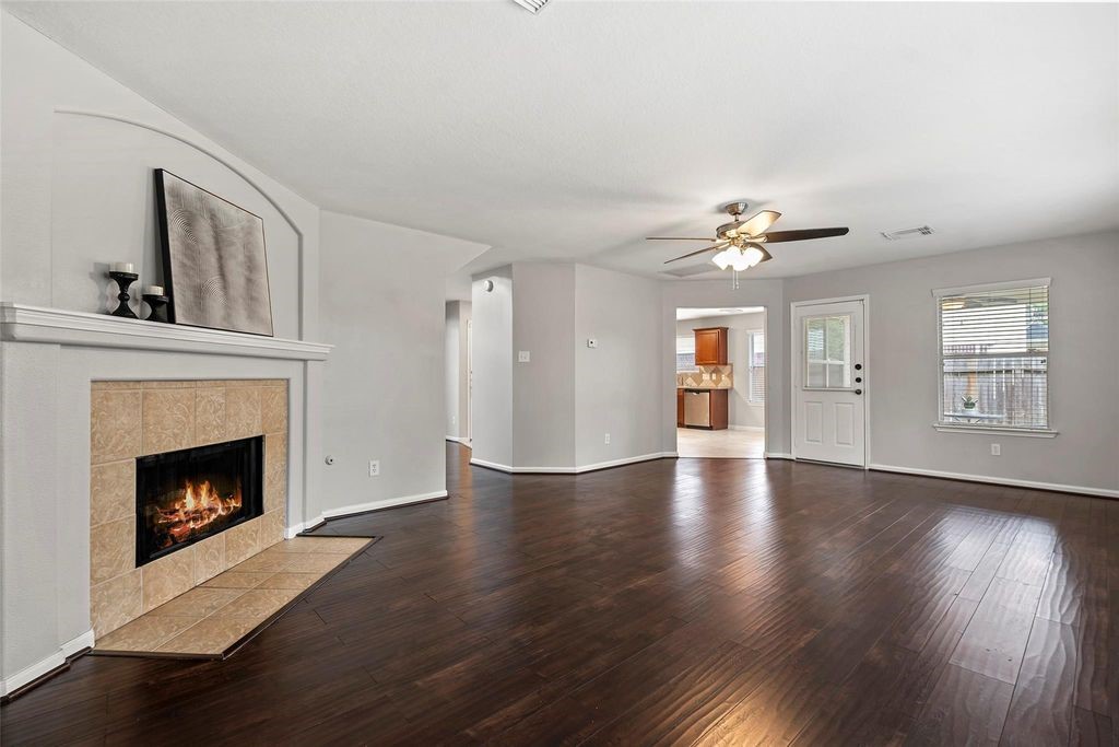 2518 Hidden Park Lane, Conroe, TX 77385