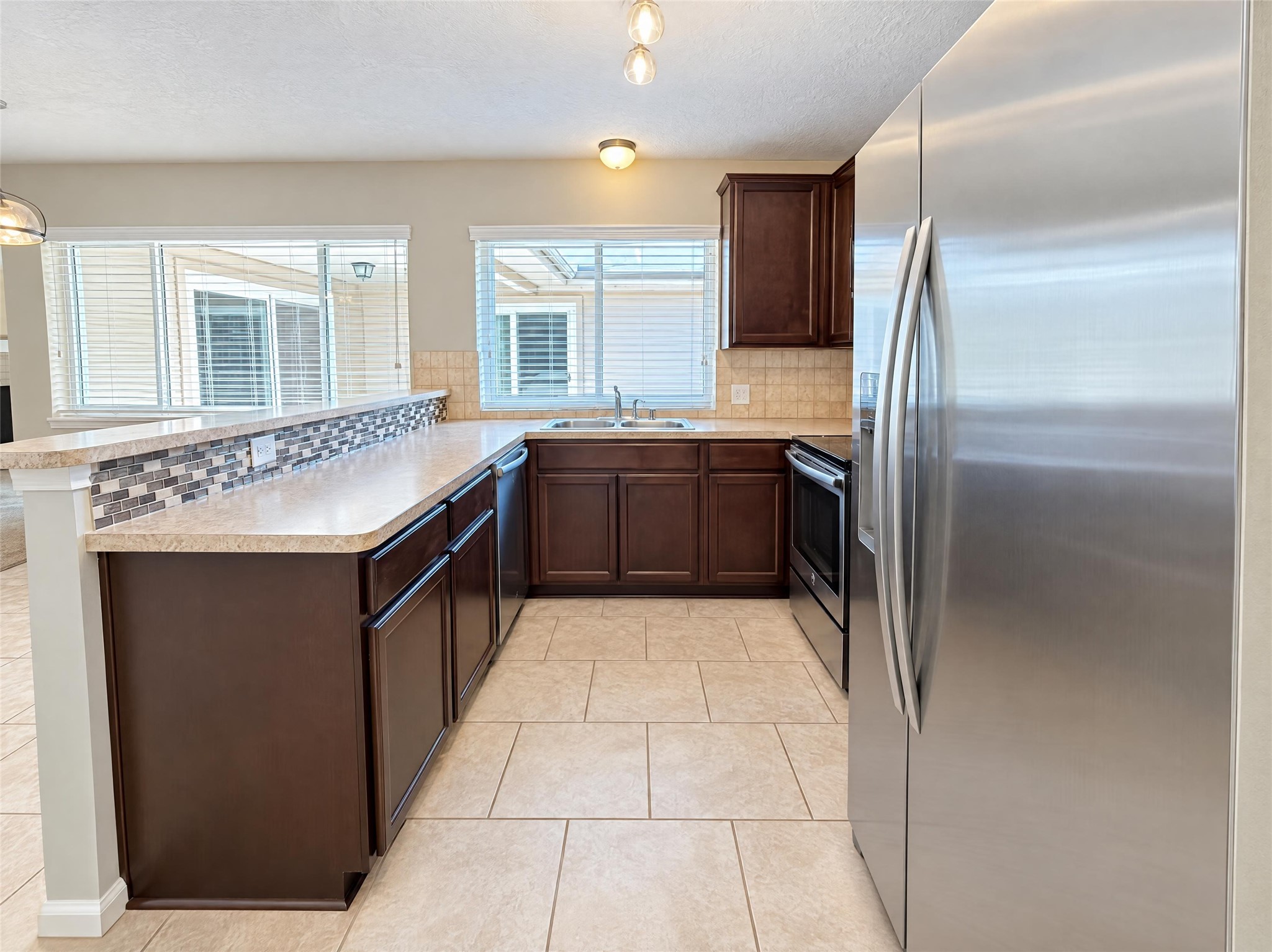6815 Falling Waters Drive, Spring, TX 77379 6815 Falling Waters Drive, Spring, TX 77379