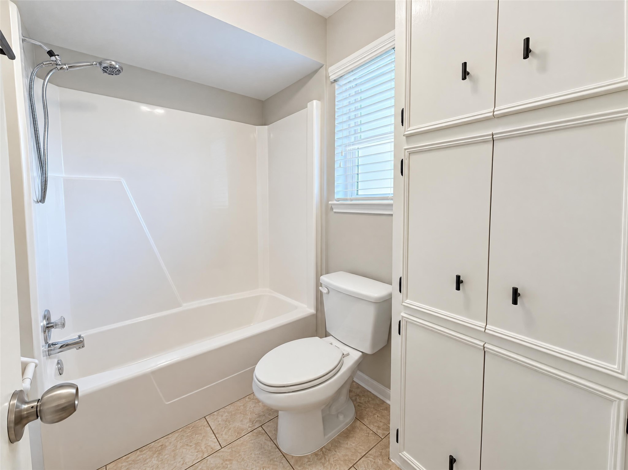 6815 Falling Waters Drive, Spring, TX 77379