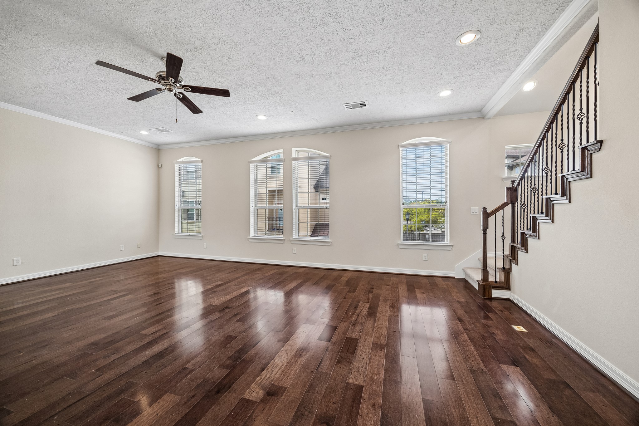 2822 Kings Retreat Circle, Kingwood, TX 77345