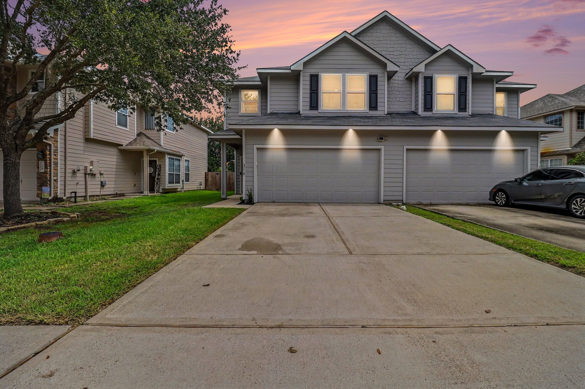 316 Brandy Ridge Lane Lane, Dickinson, TX 77539