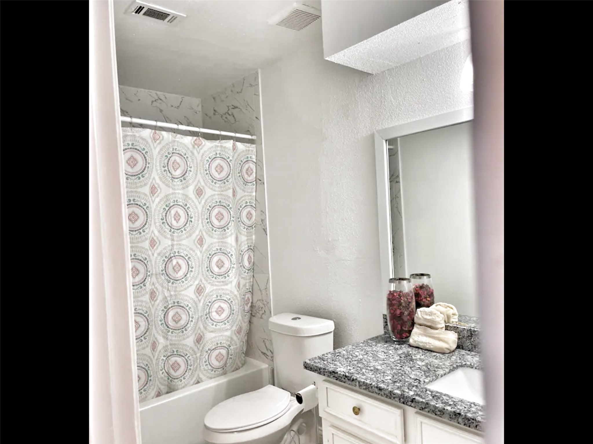 Master bathroom Master bathroom