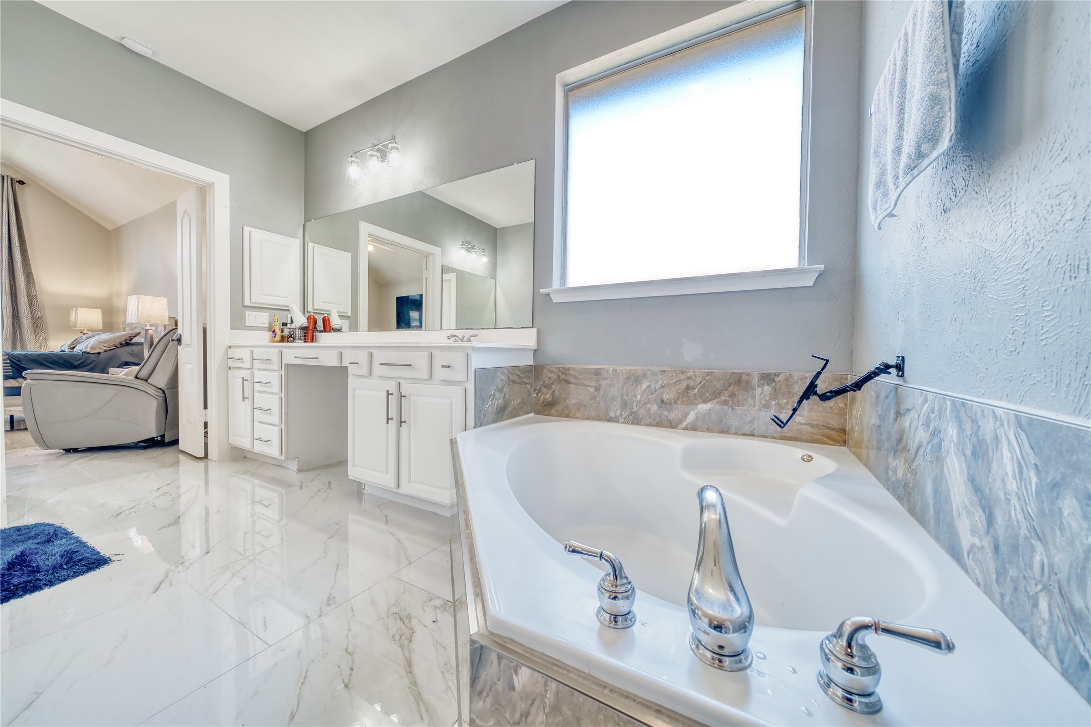 12822 Fieldcliff Court, Houston, TX 77041