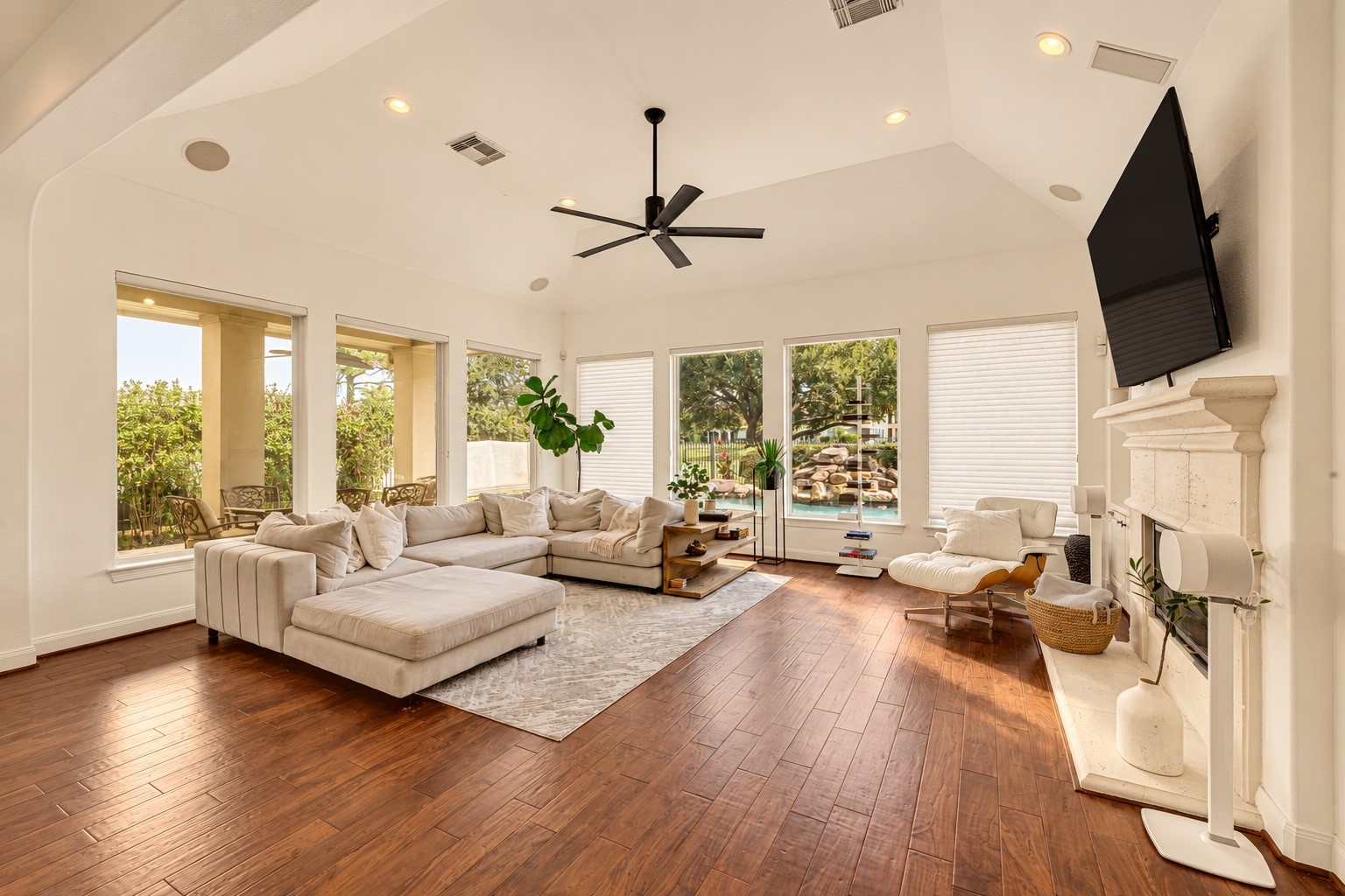 3339 Chartreuse Way, Houston, TX 77082