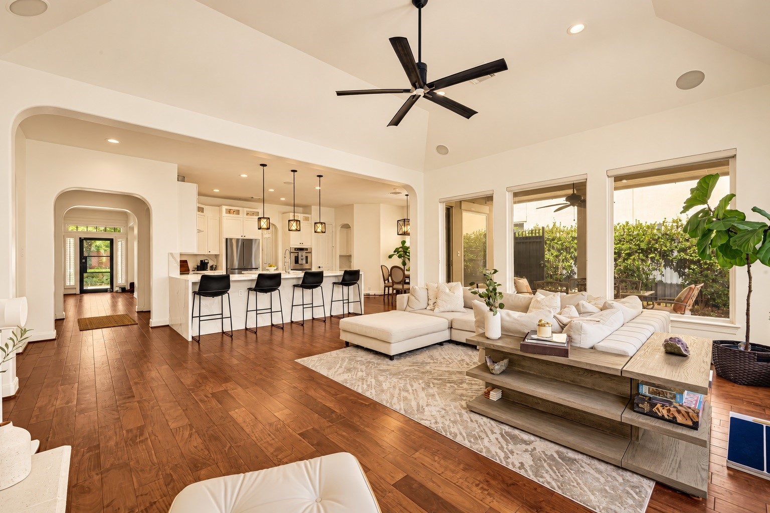3339 Chartreuse Way, Houston, TX 77082 3339 Chartreuse Way, Houston, TX 77082