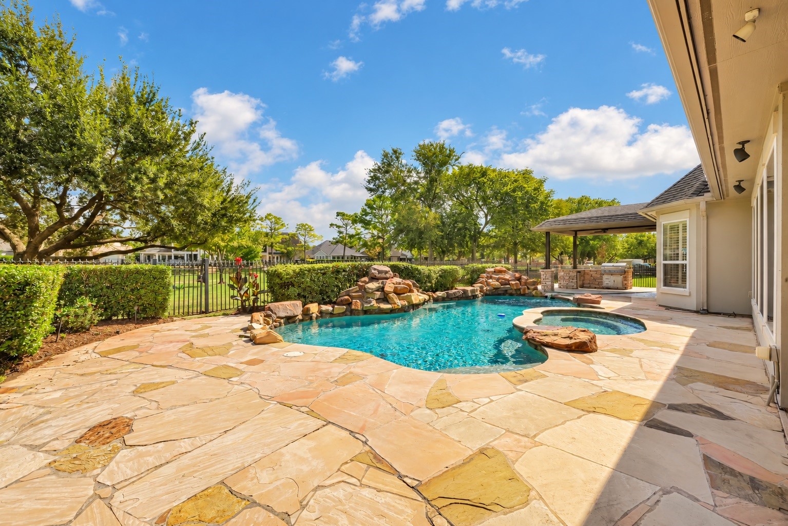 3339 Chartreuse Way, Houston, TX 77082