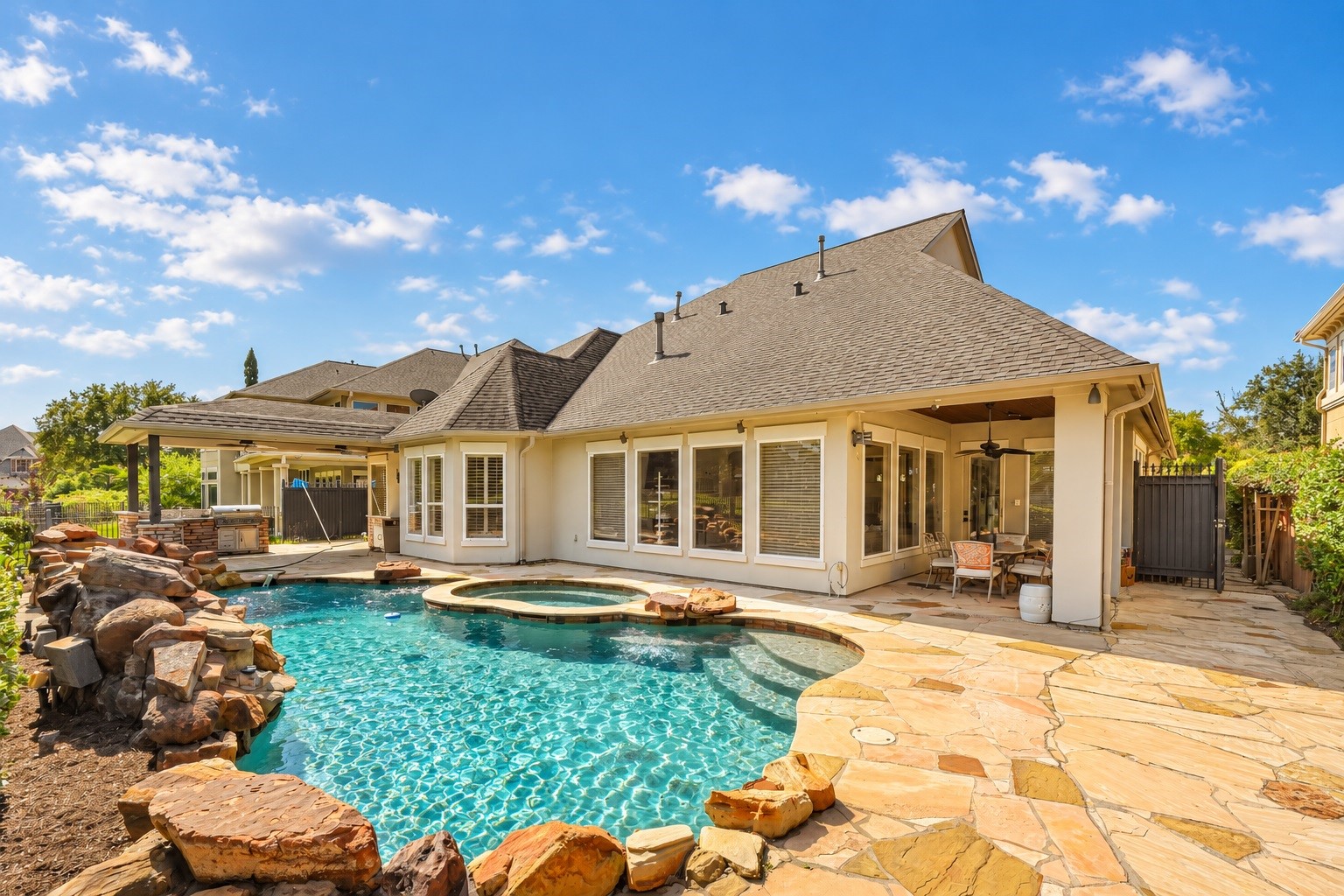 3339 Chartreuse Way, Houston, TX 77082 3339 Chartreuse Way, Houston, TX 77082