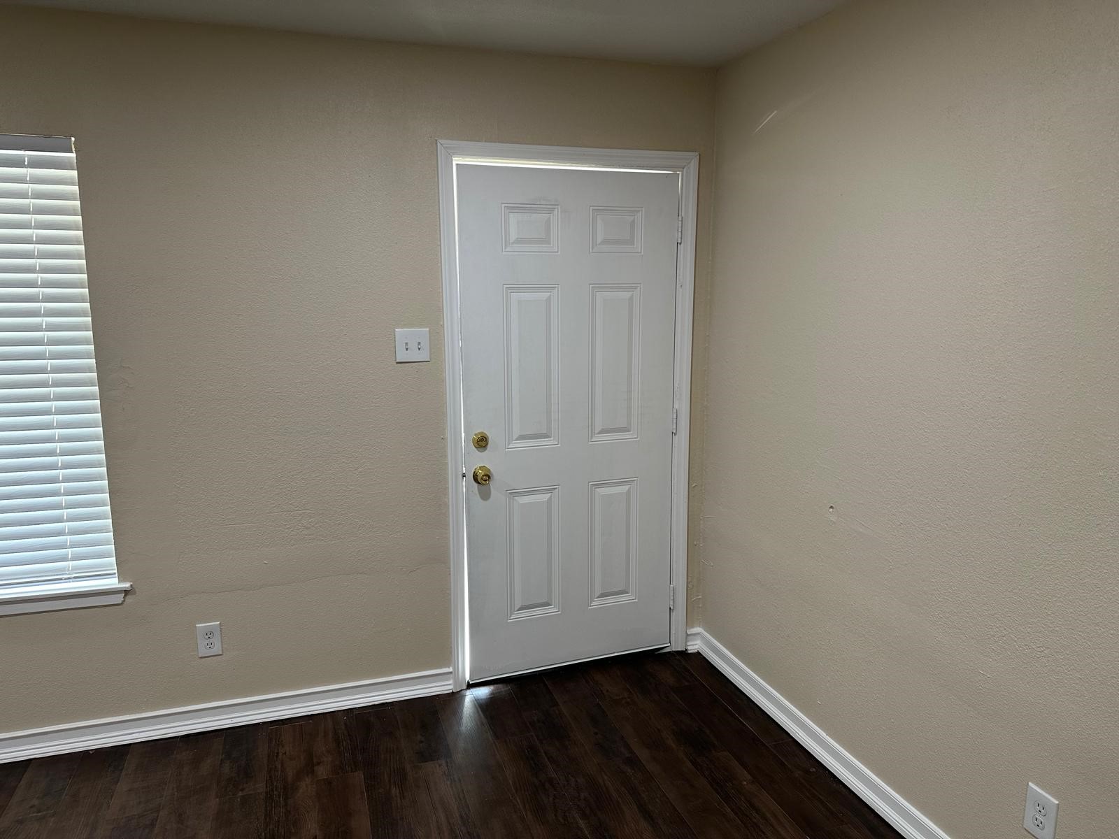 14405 Pine Street, Santa Fe, TX 77517