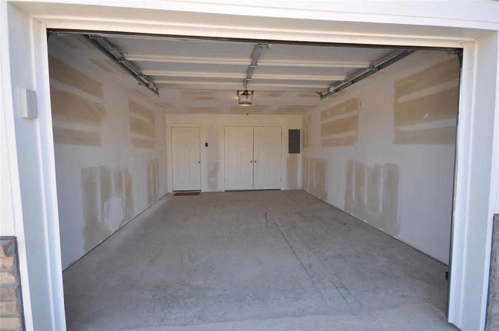21155 Gosling Road, #9C, Spring, TX 77388