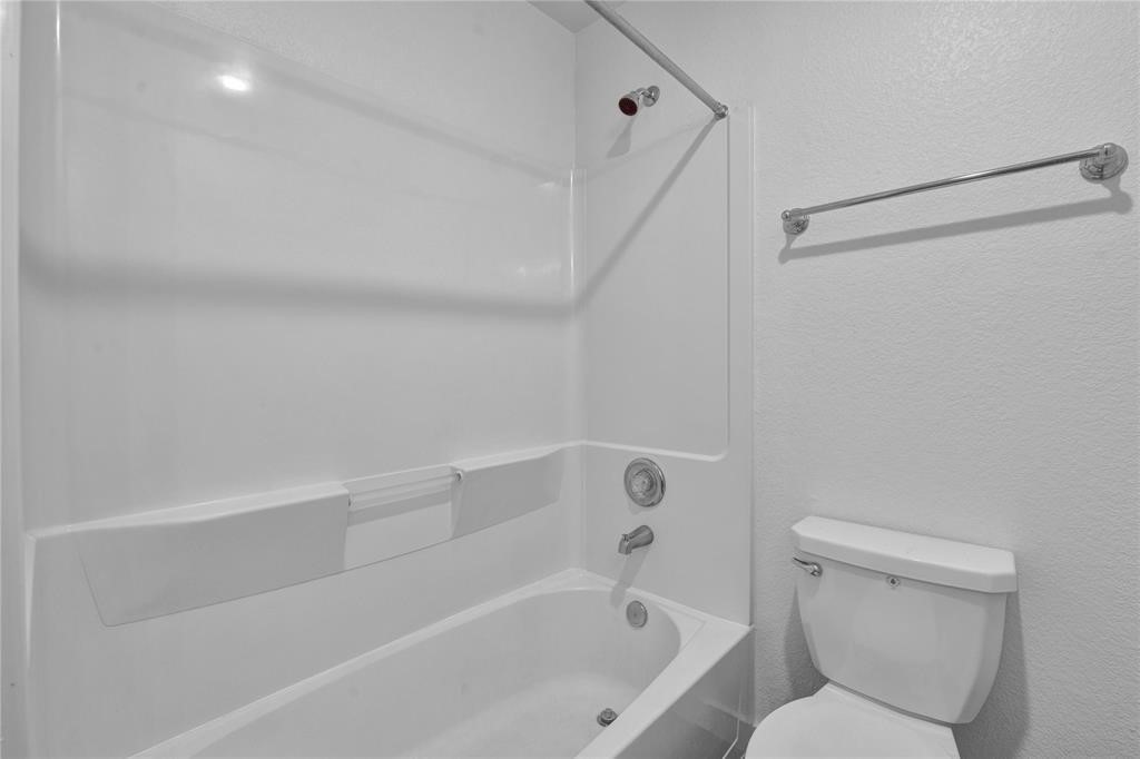 21155 Gosling Road, #9C, Spring, TX 77388