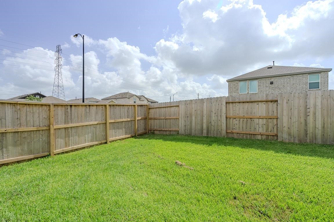 16850 Spotted Oak Drive, Hockley, TX 77447