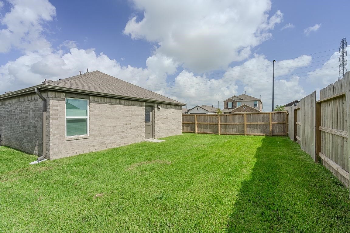 16850 Spotted Oak Drive, Hockley, TX 77447