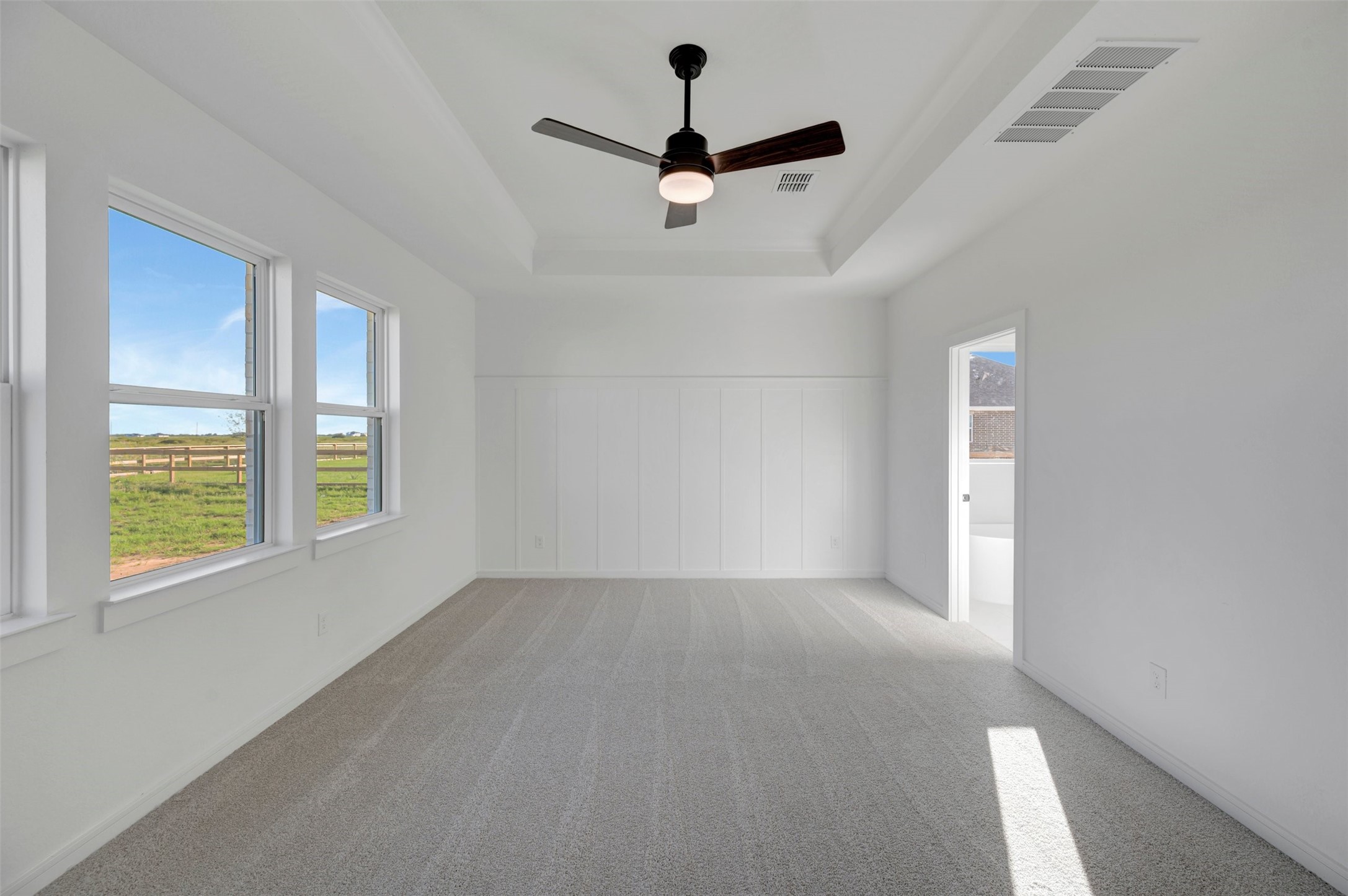 Private primary suite
