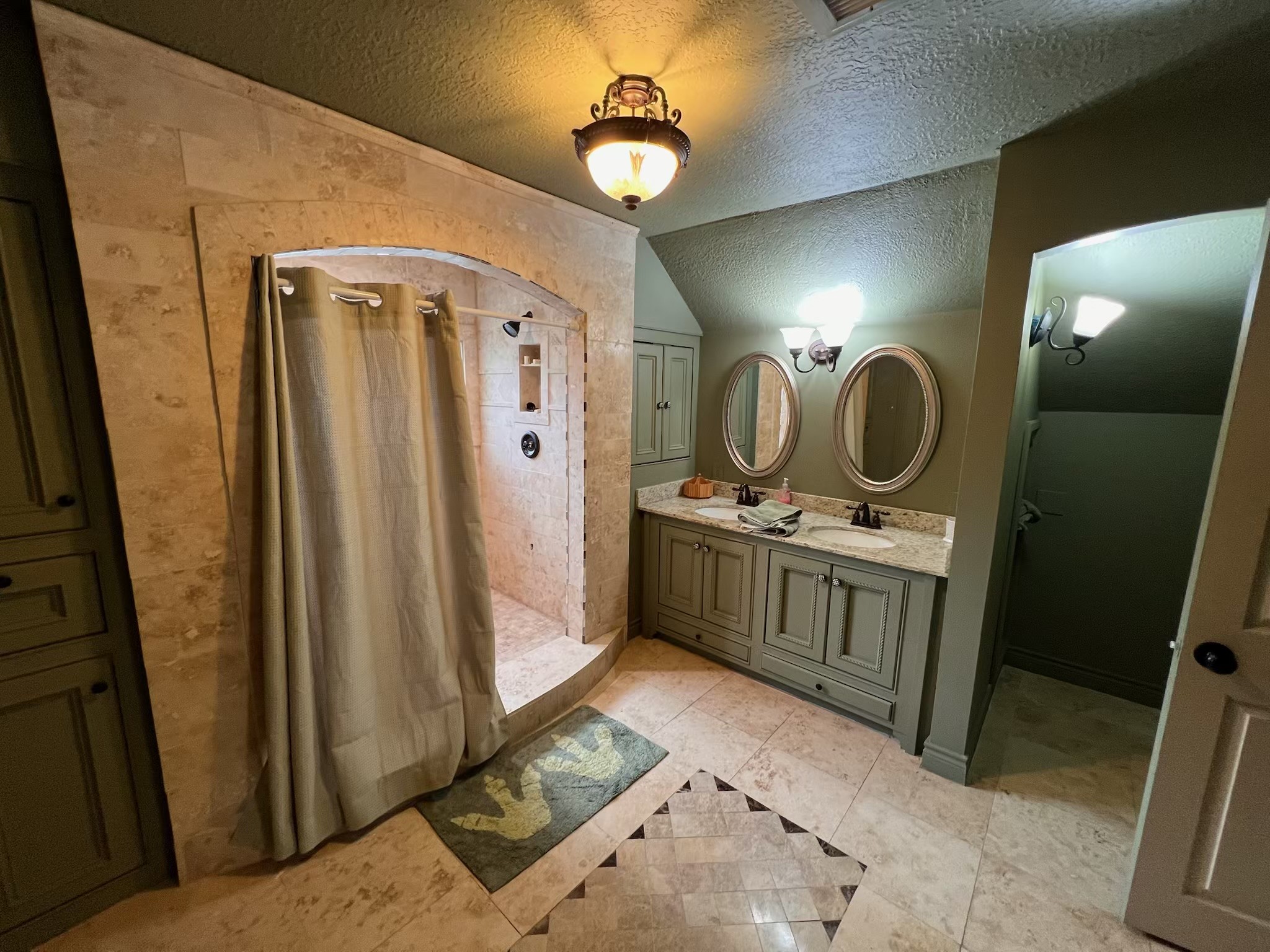 1508 Cougar Creek Street, Conroe, TX 77385