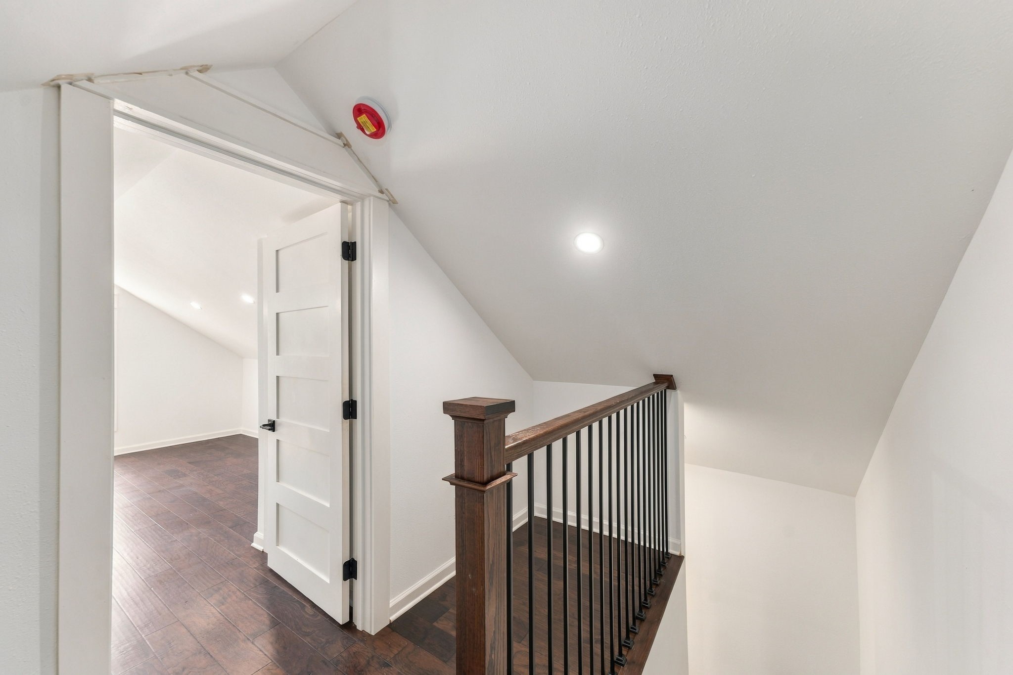 925 Cortlandt Street, Houston, TX 77008