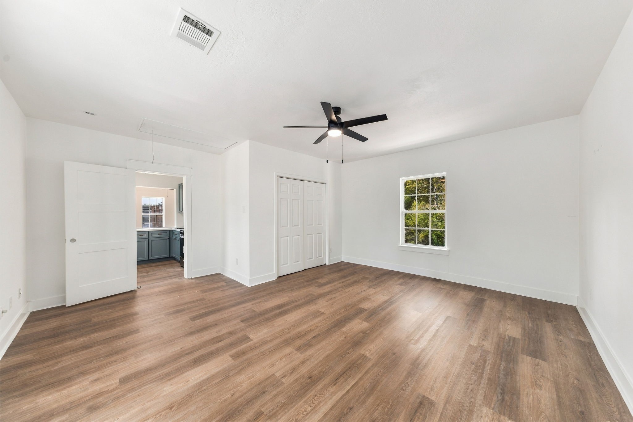 925 Cortlandt Street, Houston, TX 77008