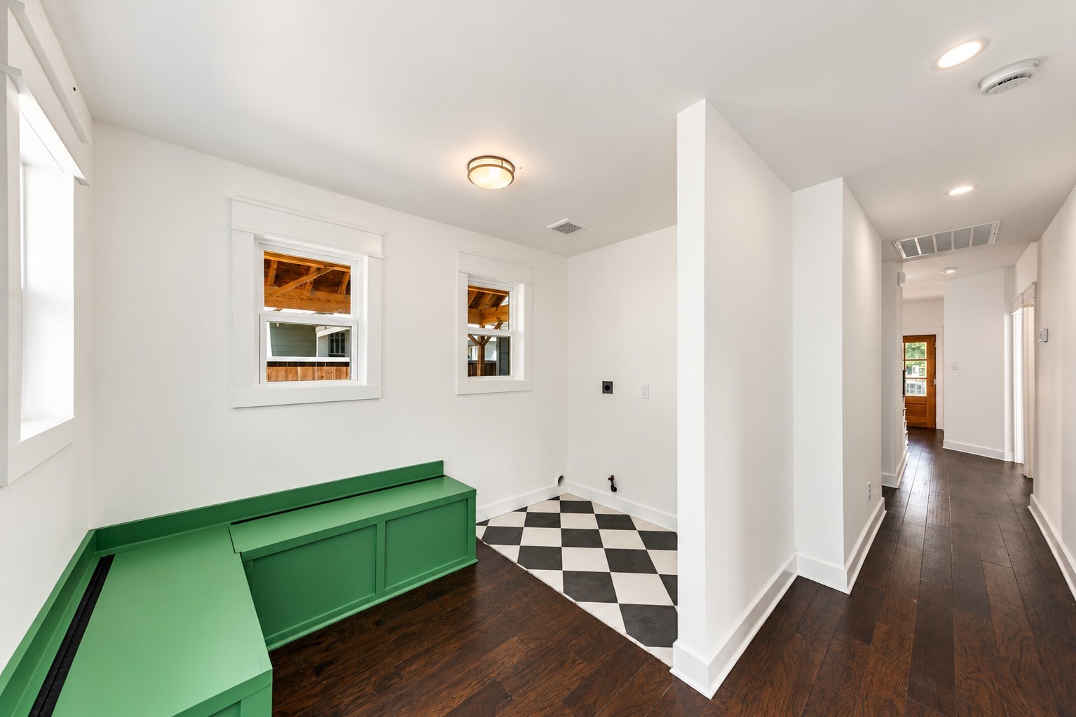 925 Cortlandt Street, Houston, TX 77008
