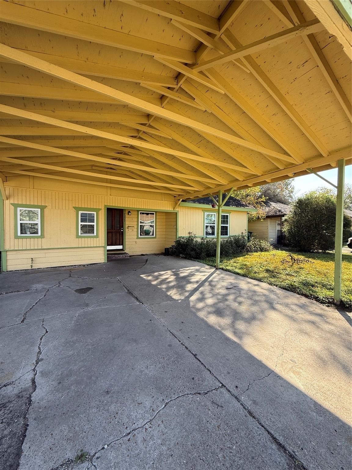7227 Saint Augustine Street, Houston, TX 77021
