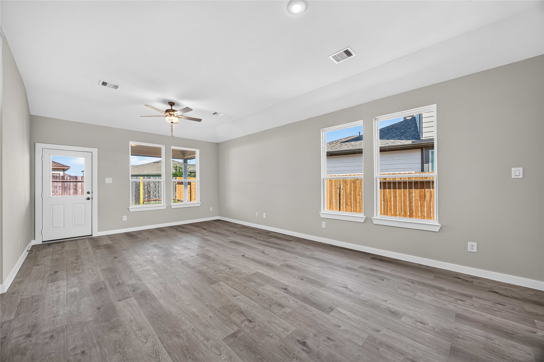 16836 Needlepoint Drive, Conroe, TX 77302