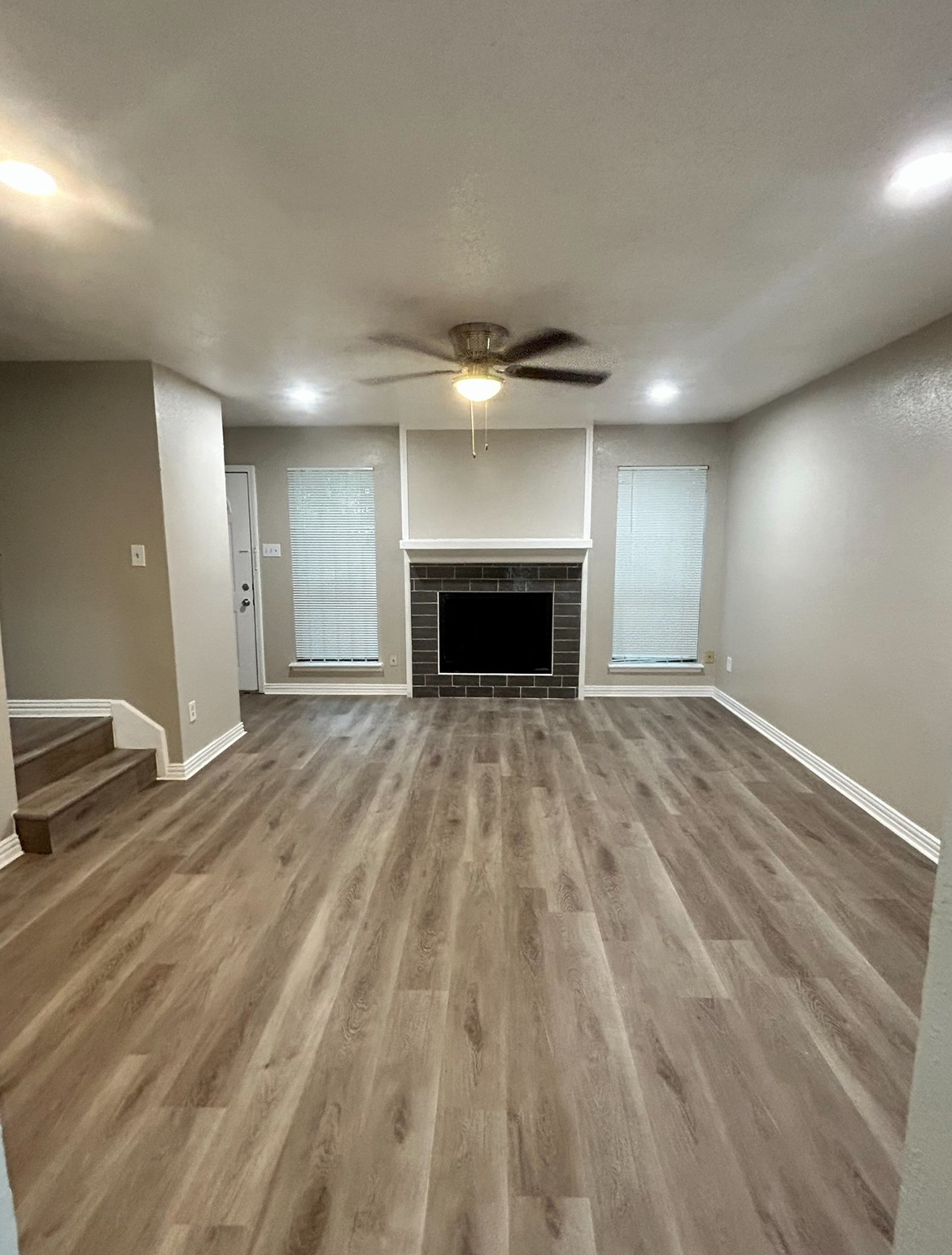 3901 Woodchase Drive, #24, Houston, TX 77042 3901 Woodchase Drive, #24, Houston, TX 77042