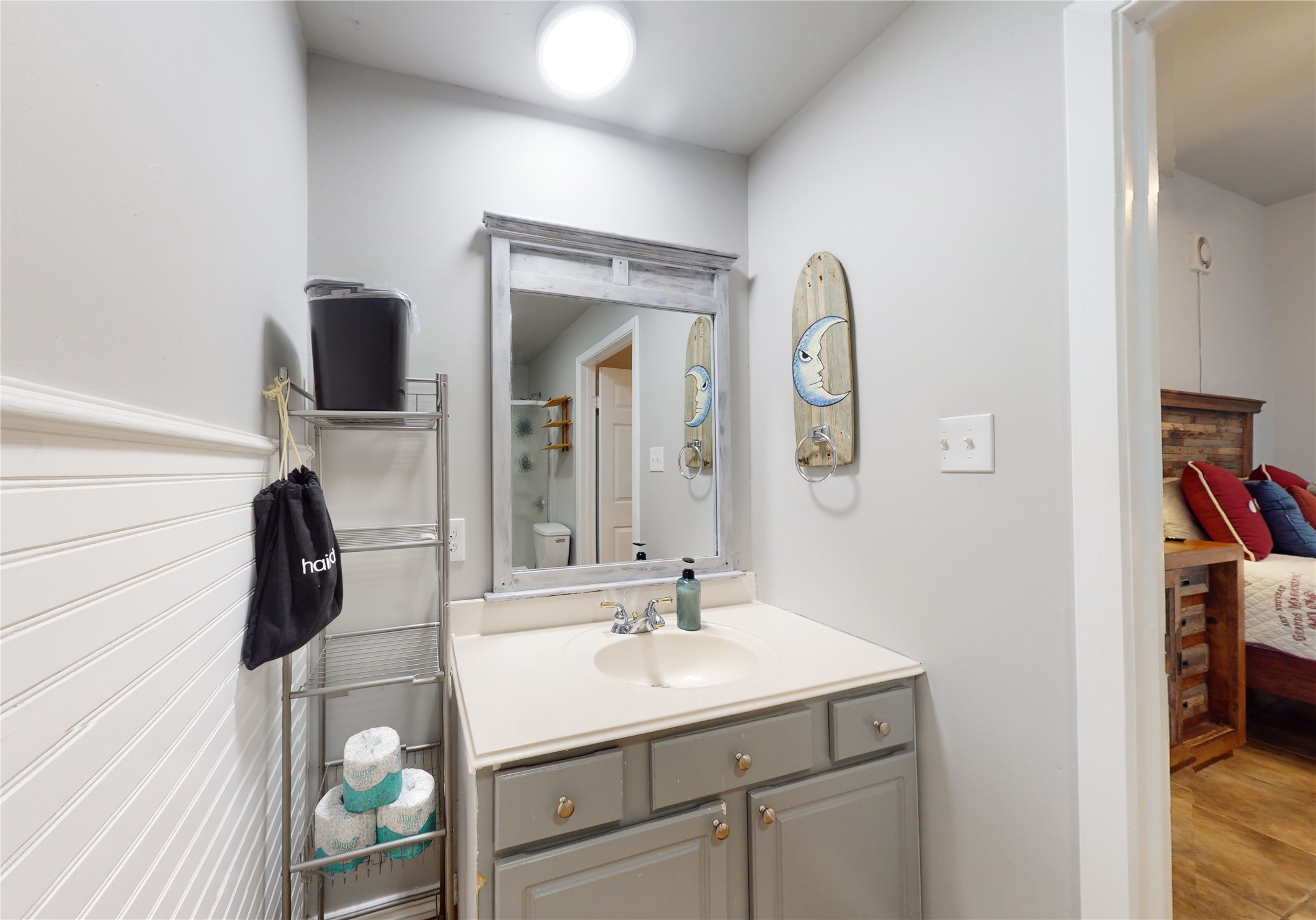 4507 W Bayshore Drive, Bacliff, TX 77518