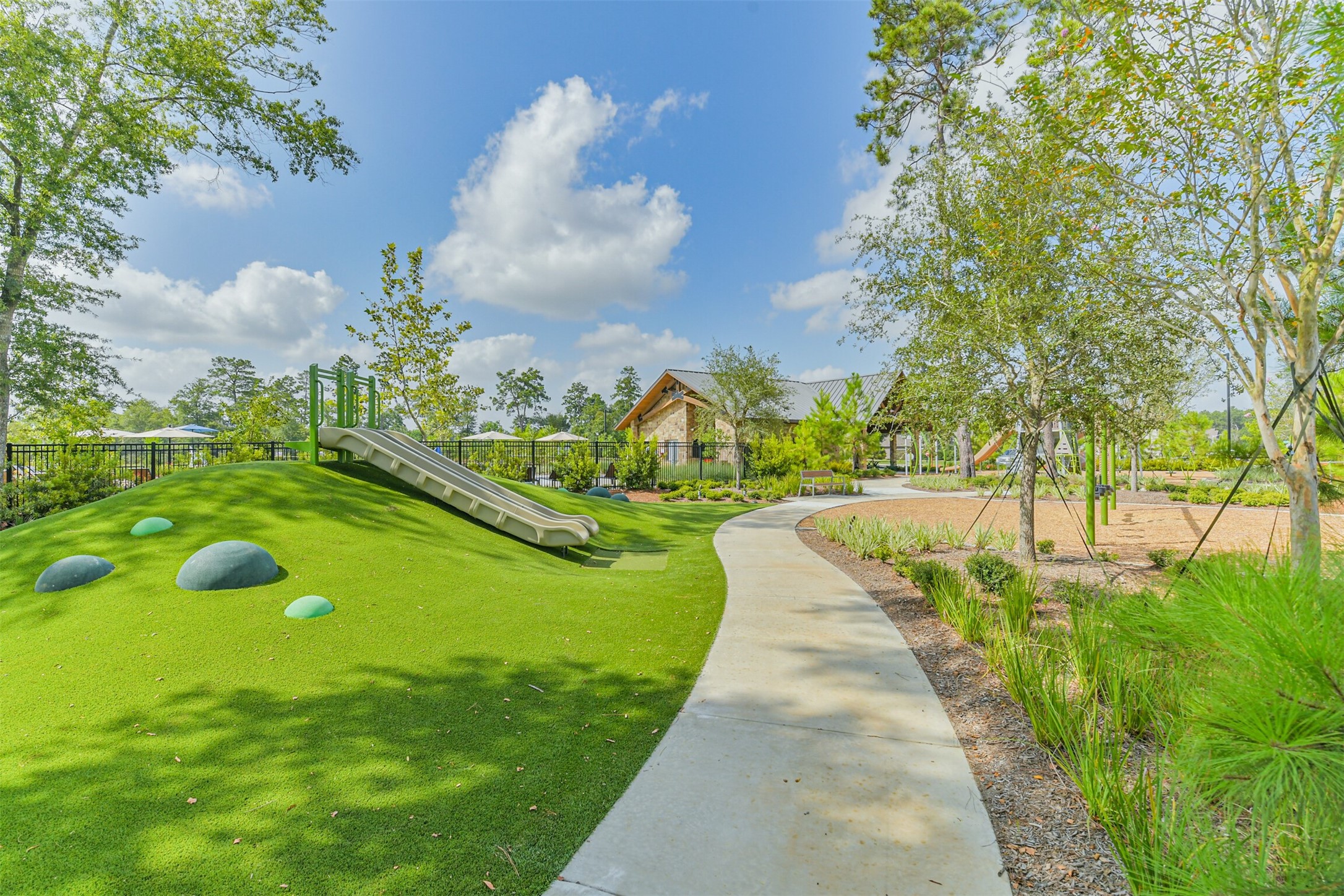 2824 Beech River Court, Conroe, TX 77301